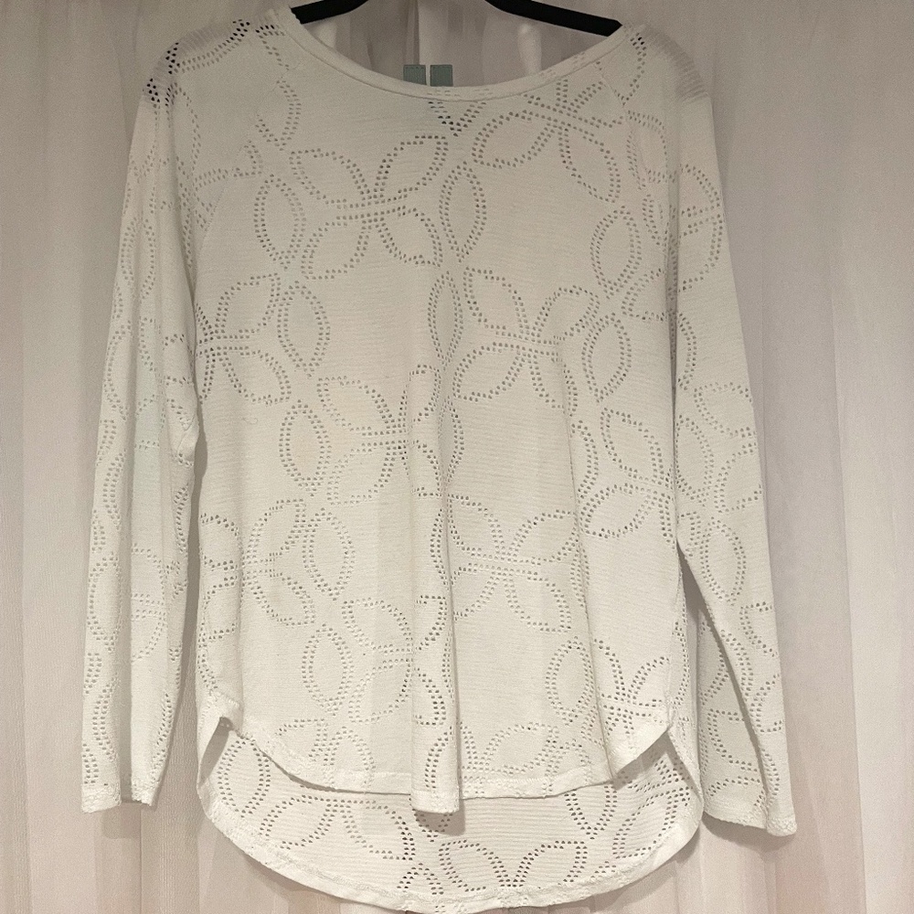 L.O.G.G. white top Sz M